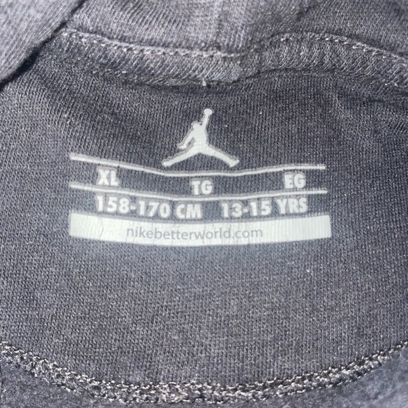Jordan pull over hoodie. - Picture 2 of 2